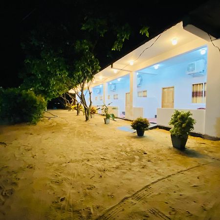 Dolphin Village Alankuda Zewnętrze zdjęcie